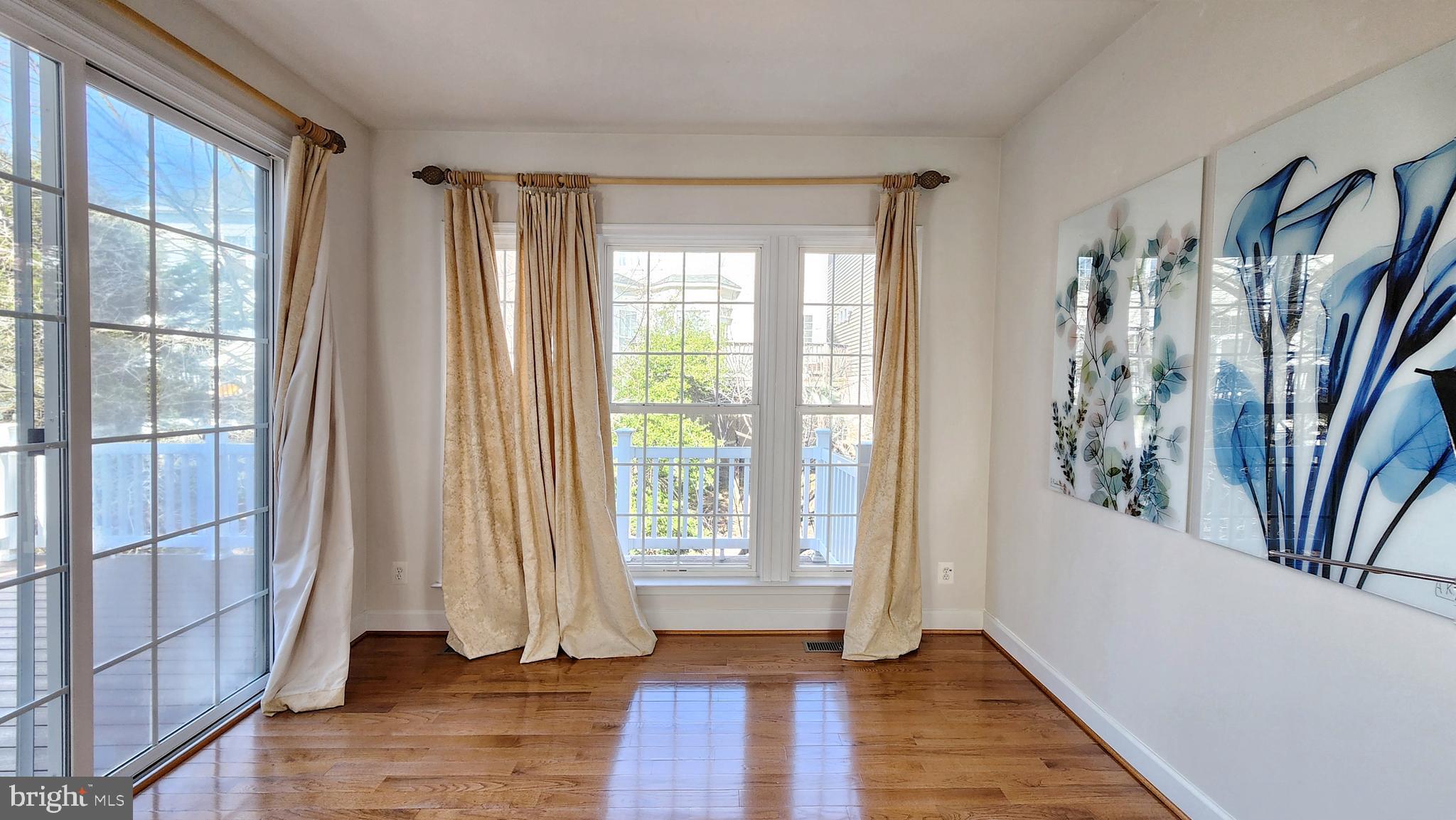 LAUREL RIDGE CROSSING - Residential Lease