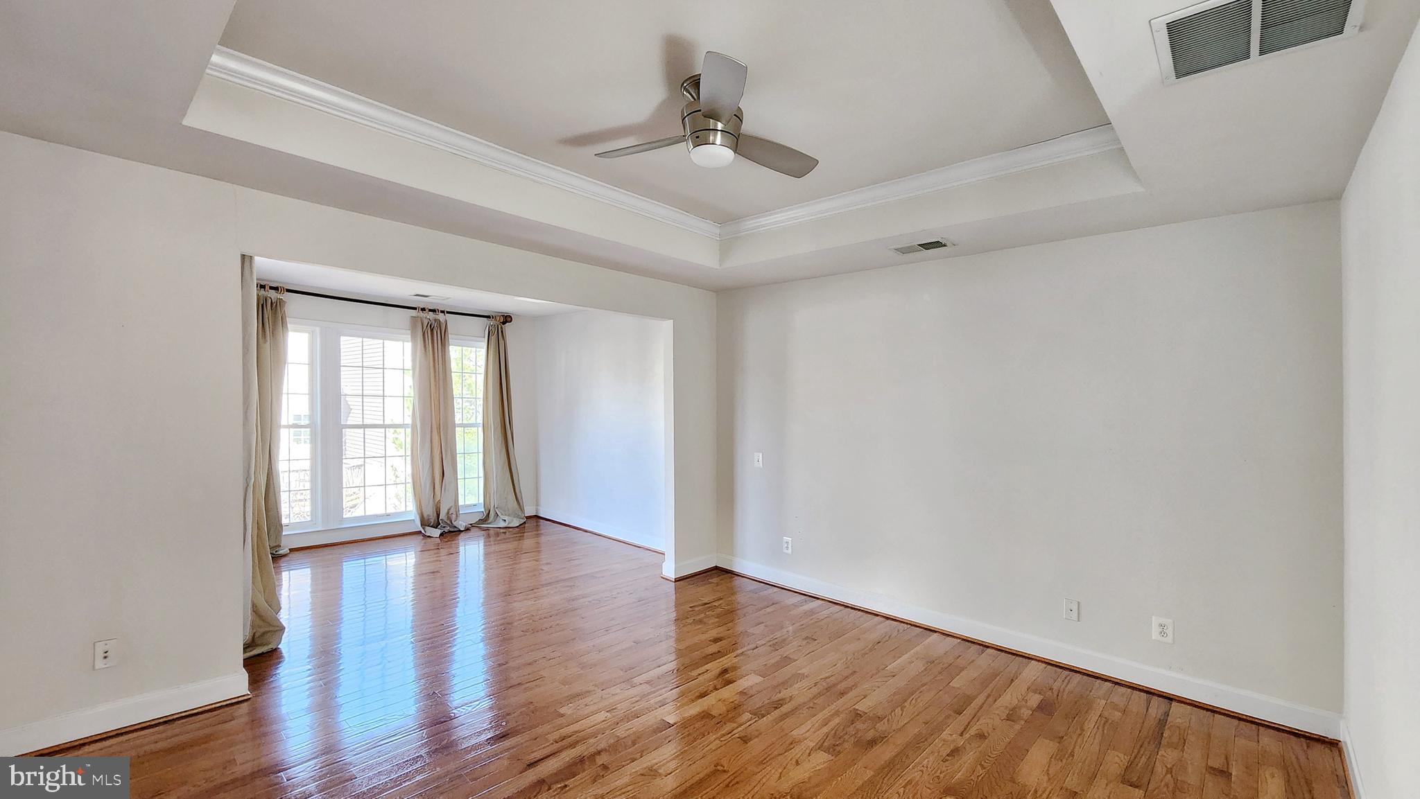 LAUREL RIDGE CROSSING - Residential Lease