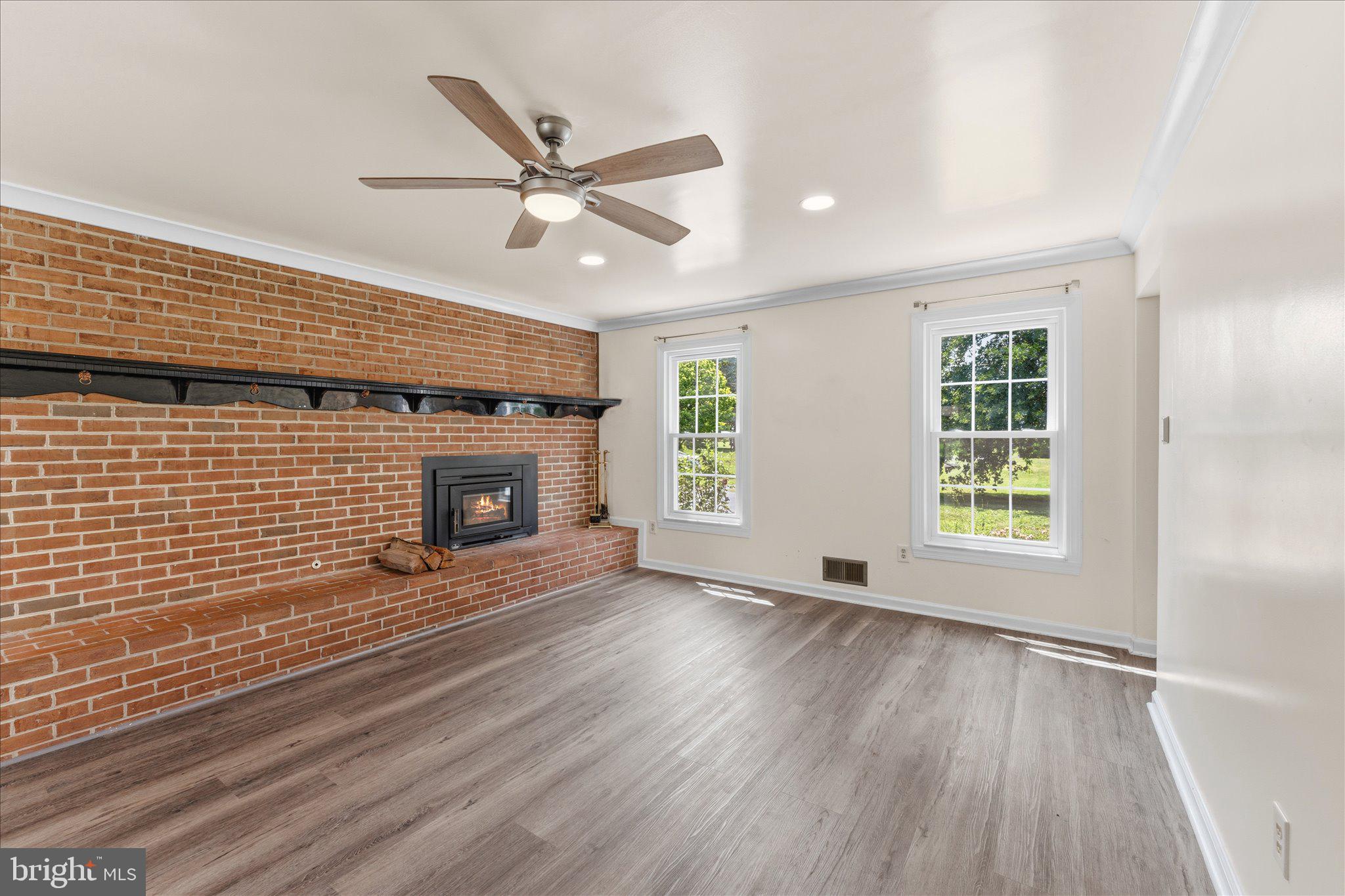 HICKORY GROVE - Residential