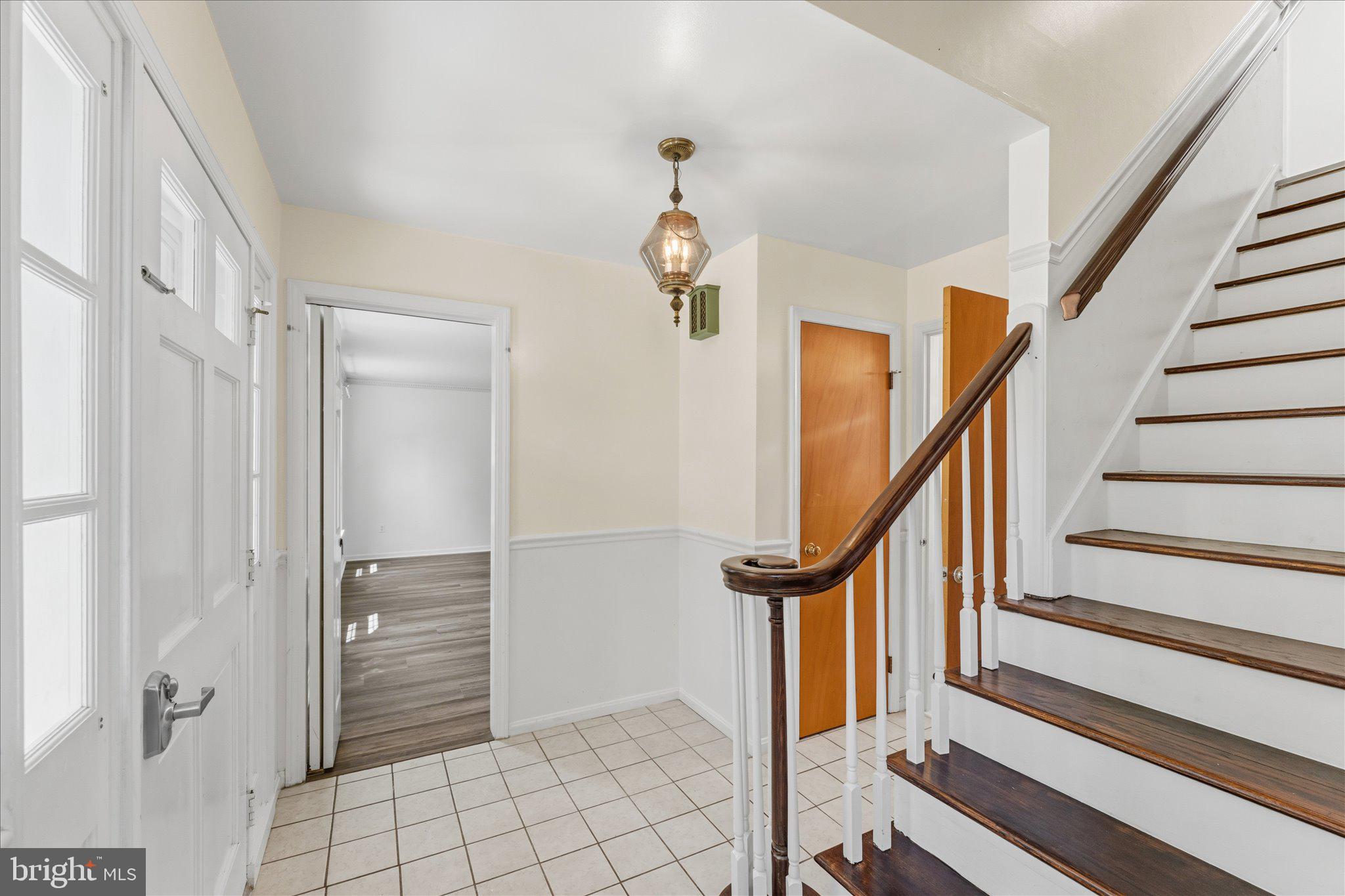 HICKORY GROVE - Residential