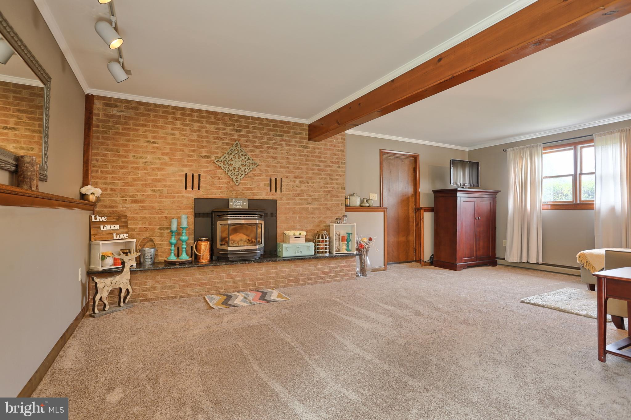 CENTENNIAL ACRES - Residential