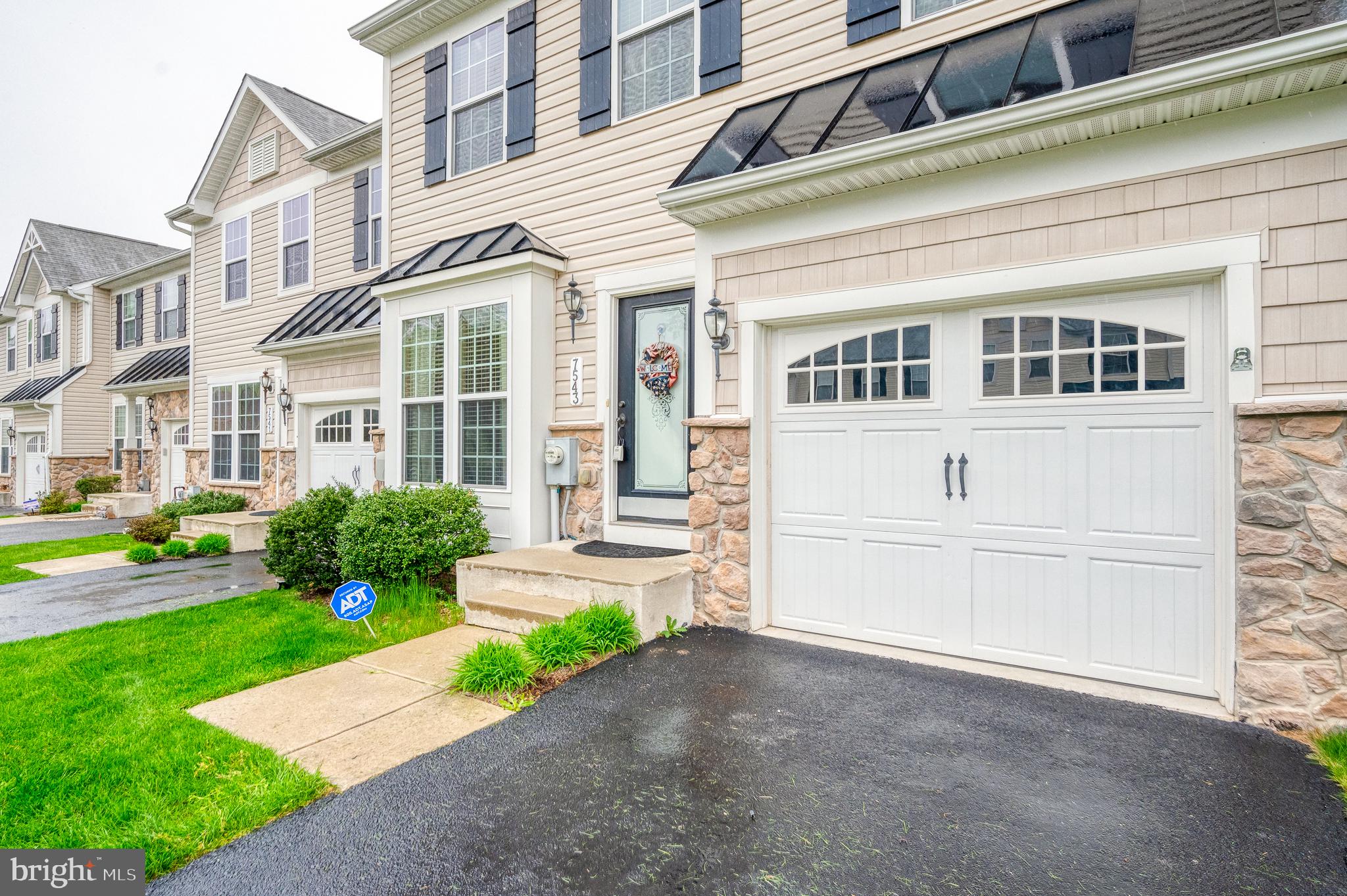 VILLAGES OF DORCHESTER - Residential
