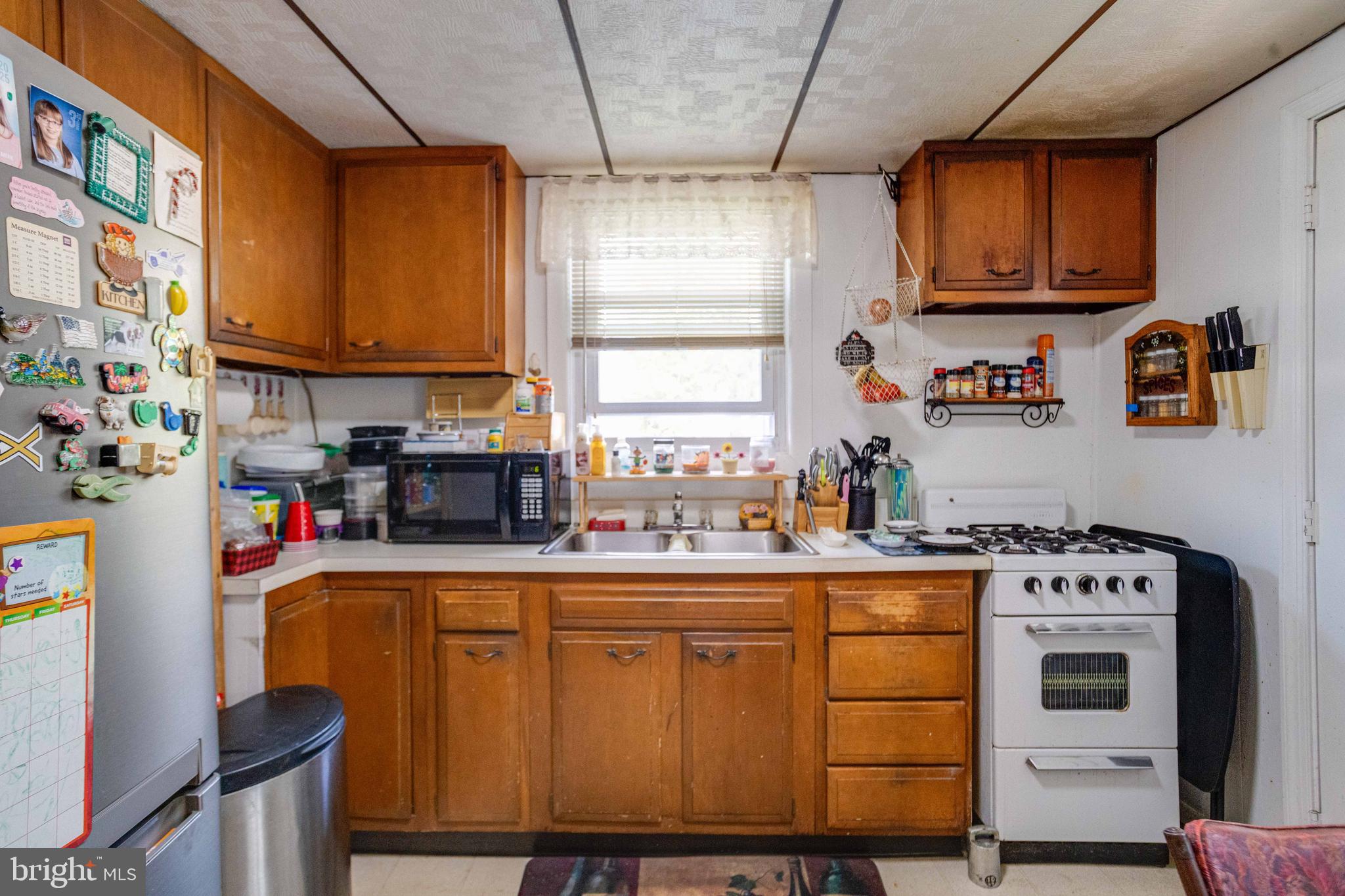 MARLYN TERRACE - Residential