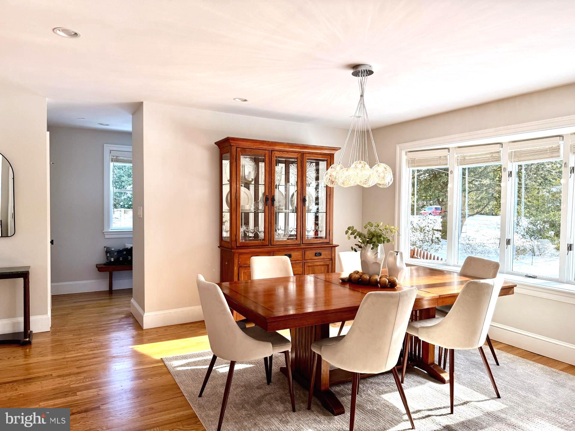 BERKSHIRE OAKWOOD - Residential