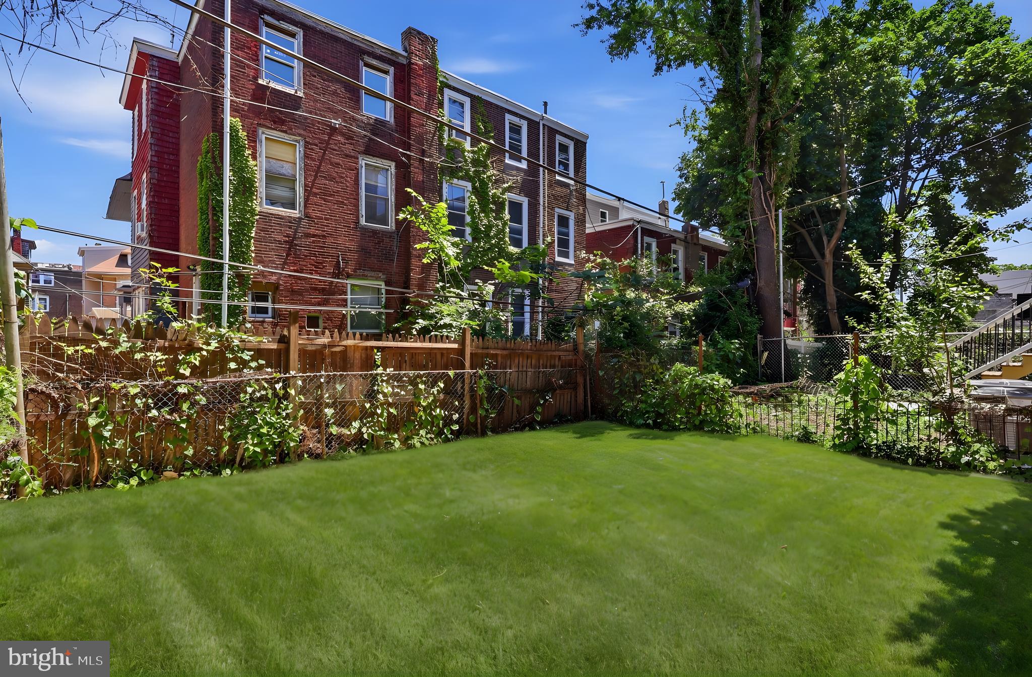 LOGAN - Residential