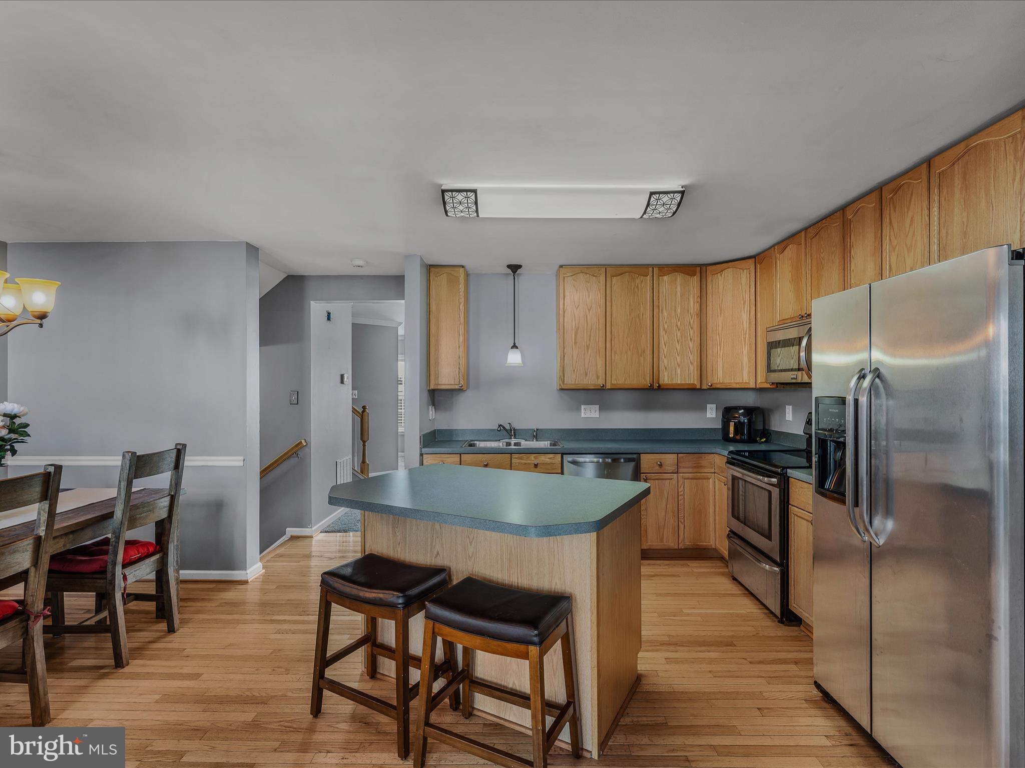 COUNTY GREEN - Residential