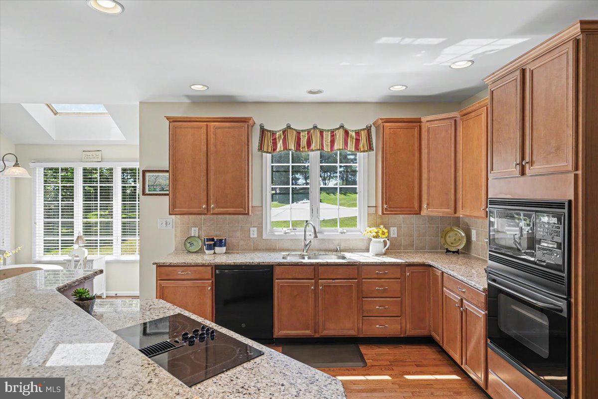 BUCKINGHAM FOREST - Residential
