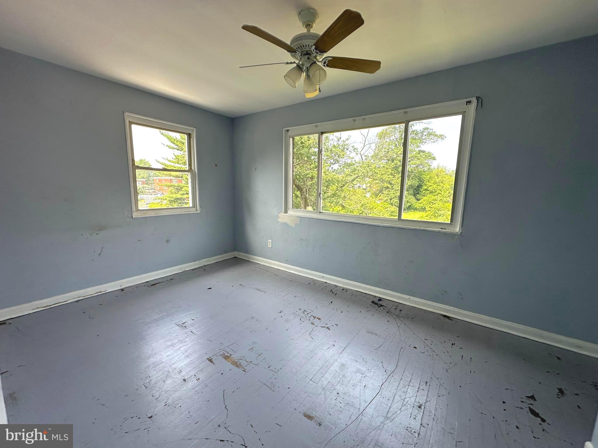 NEW HAMPSHIRE ESTATES - Residential