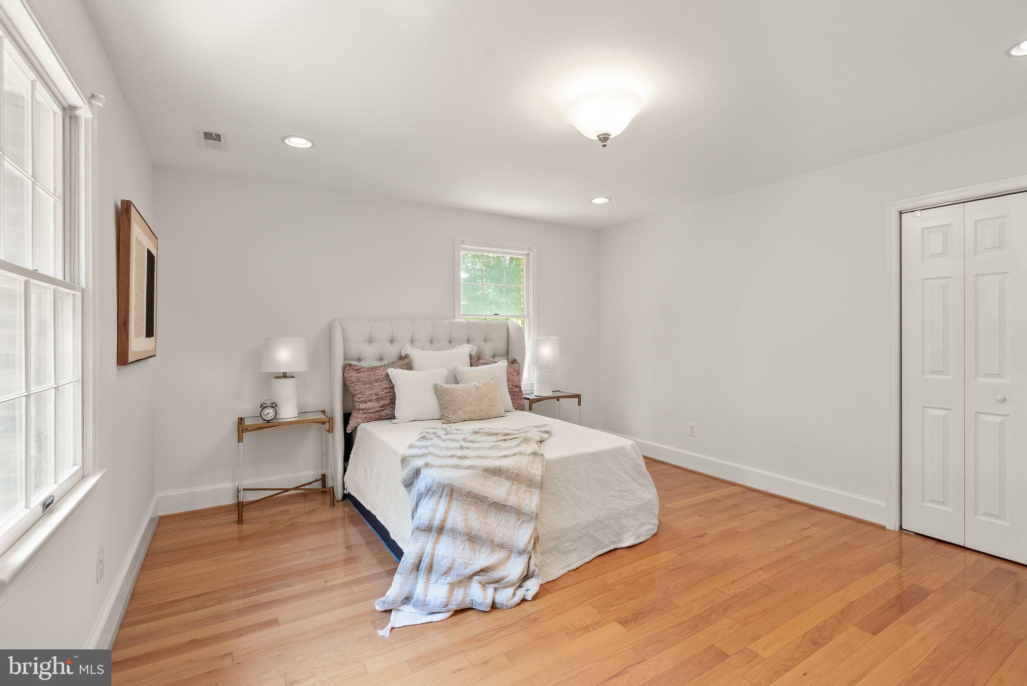 TALLY HO - Residential