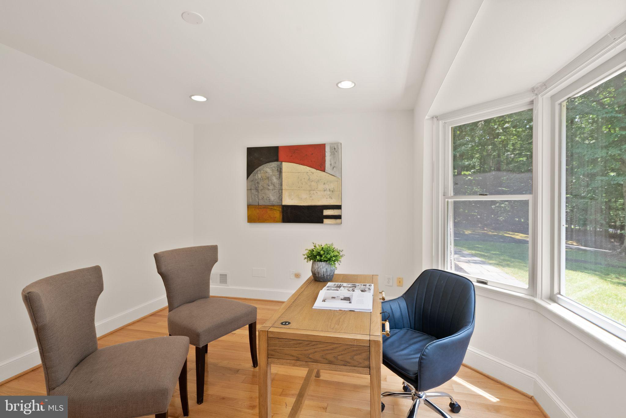TALLY HO - Residential