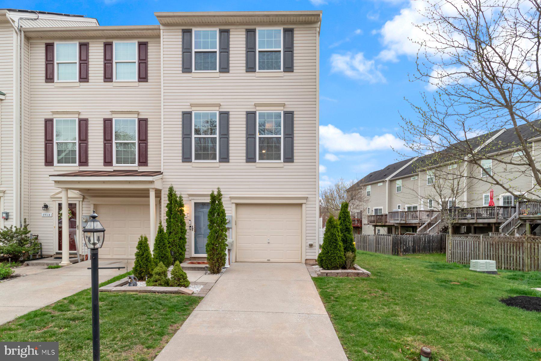 TANYARD SPRINGS - Residential