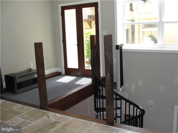 NORTHERN LIBERTIES - Residential Lease