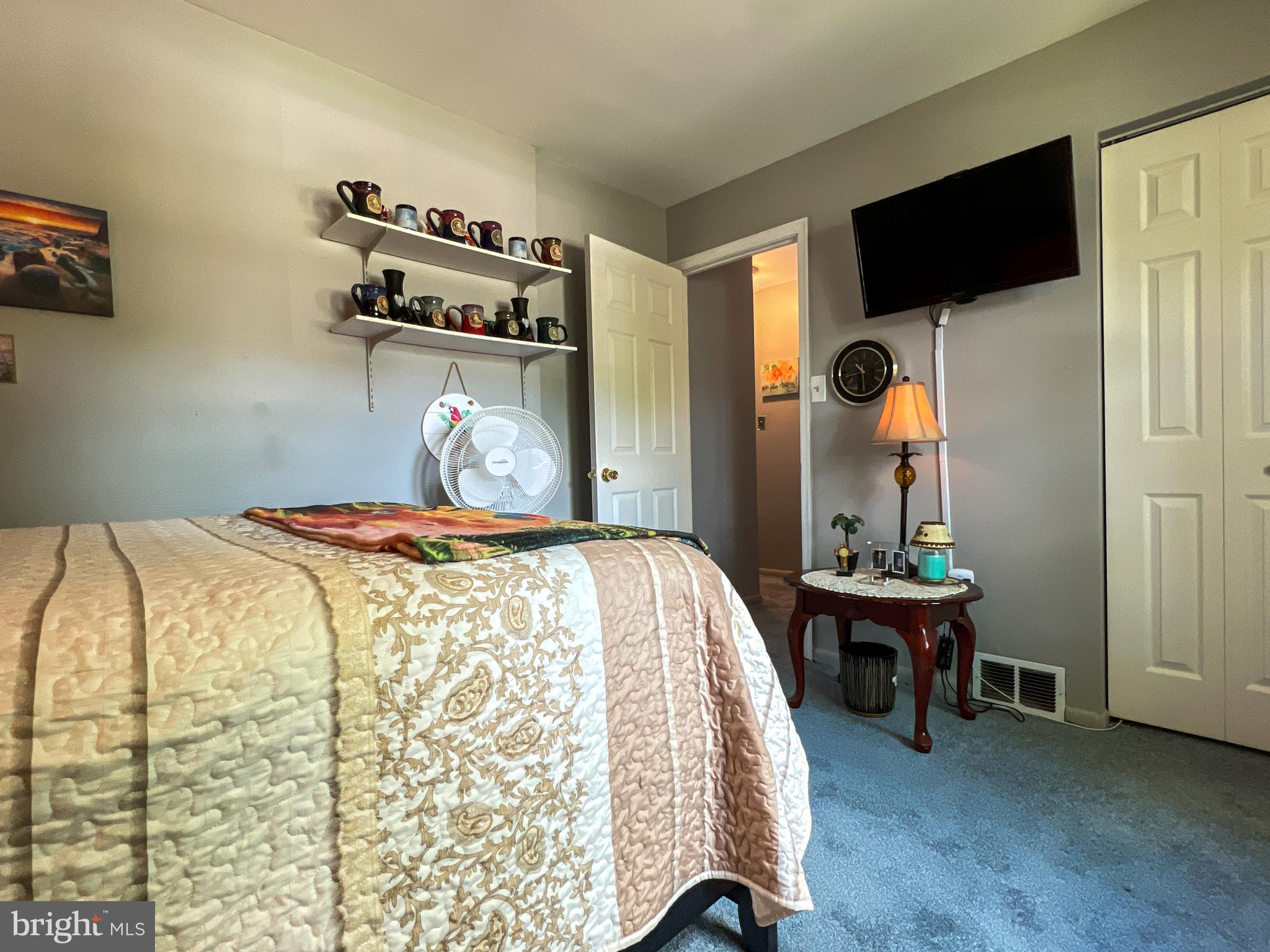 SUSSEX SQUARE CONDO - Residential