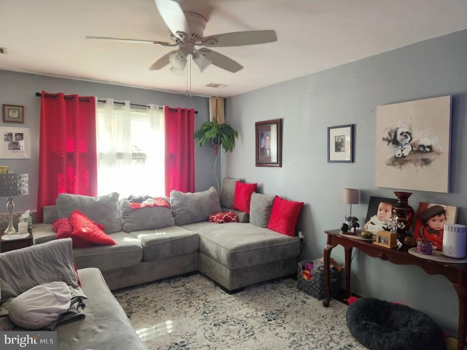SUSSEX SQUARE CONDO - Residential