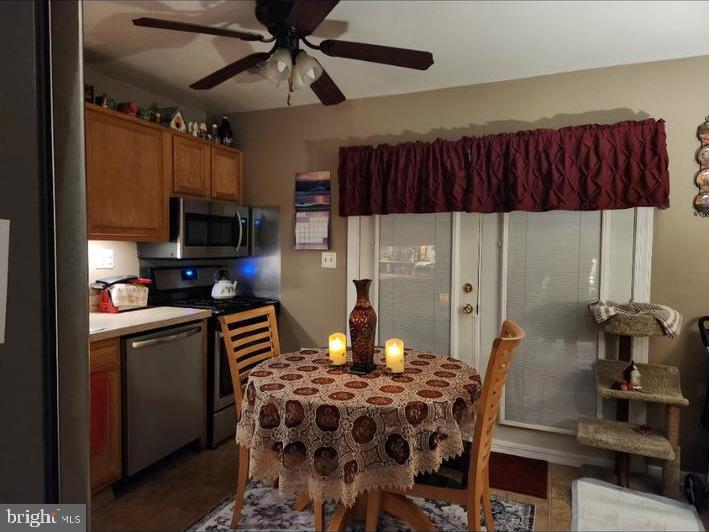 SUSSEX SQUARE CONDO - Residential