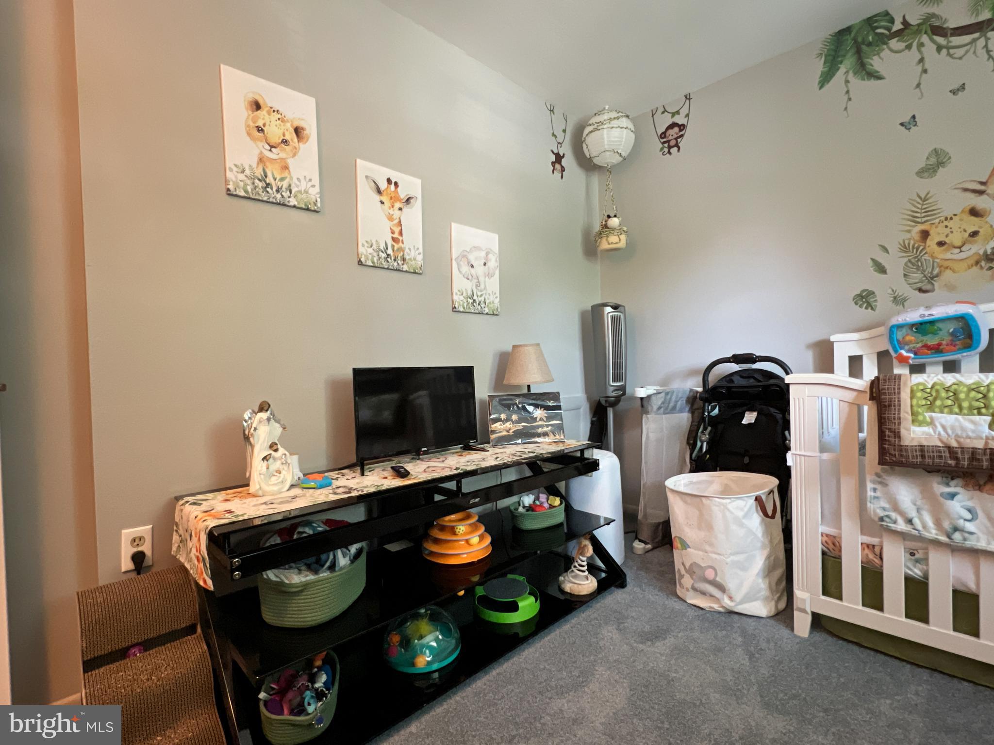 SUSSEX SQUARE CONDO - Residential
