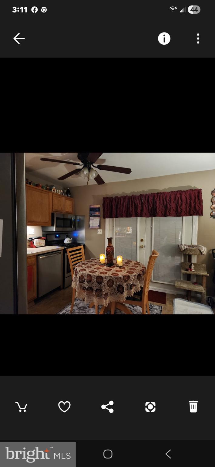 SUSSEX SQUARE CONDO - Residential