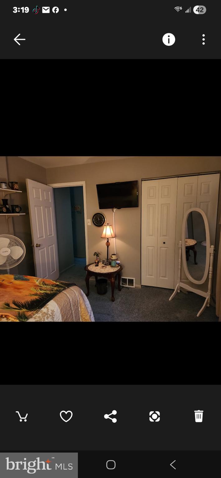 SUSSEX SQUARE CONDO - Residential