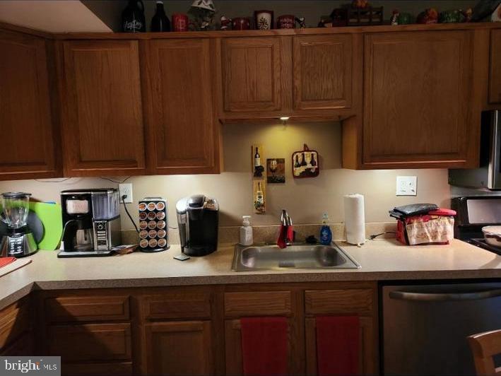 SUSSEX SQUARE CONDO - Residential