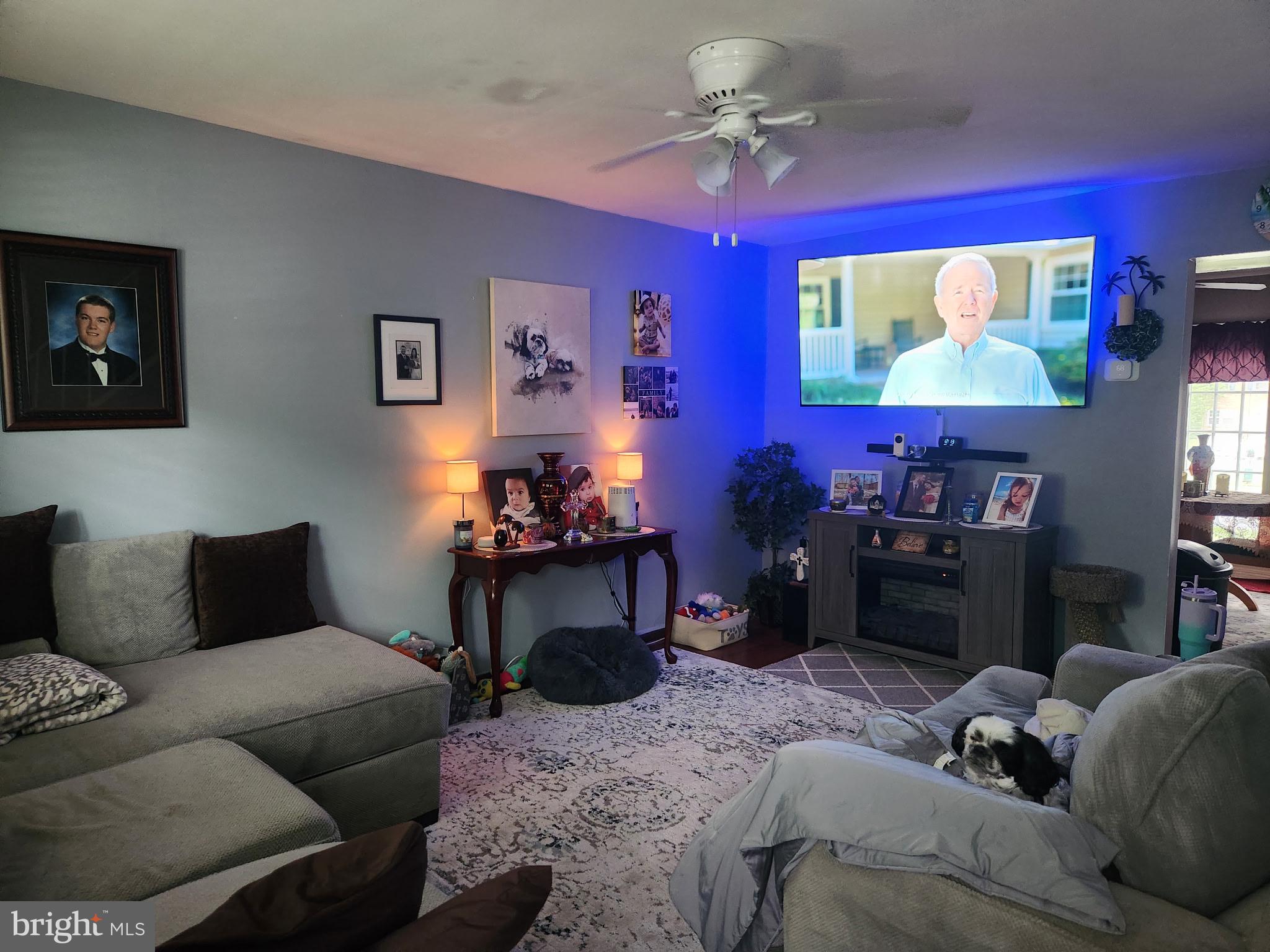 SUSSEX SQUARE CONDO - Residential