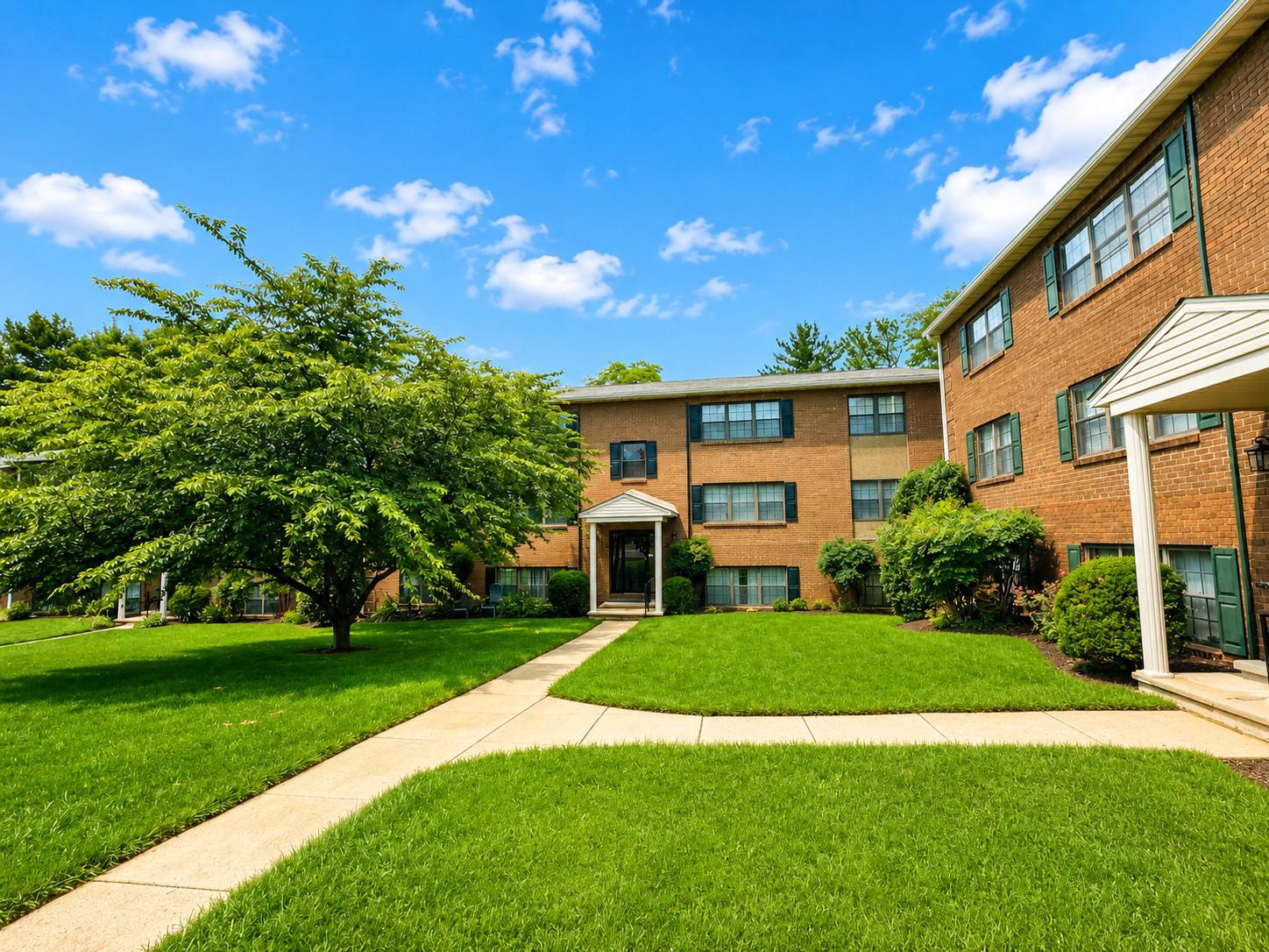 DULANEY VALLEY GARDENS - Residential