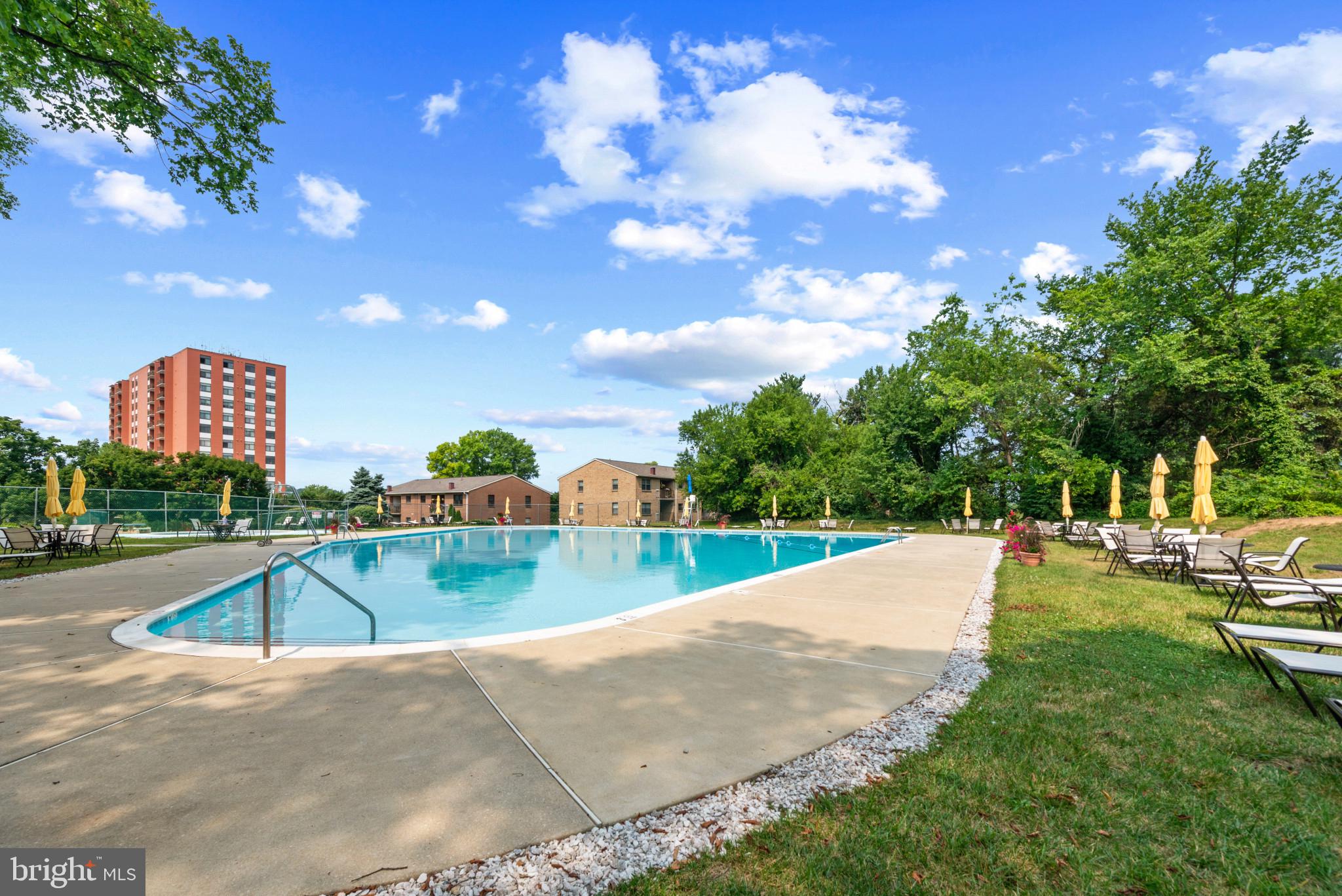 DULANEY VALLEY GARDENS - Residential