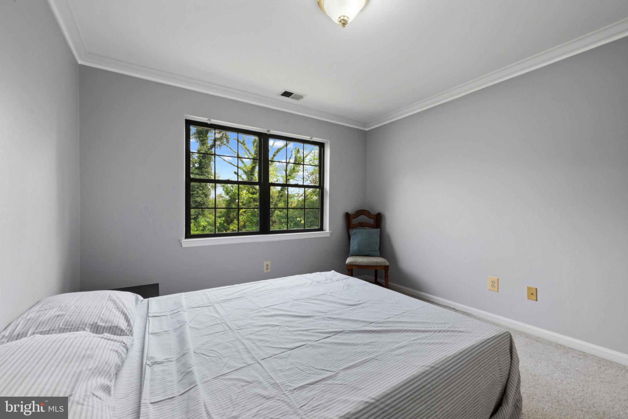 DULANEY VALLEY GARDENS - Residential