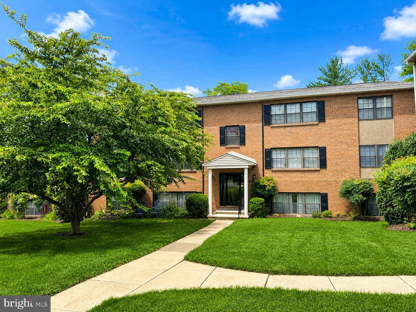 DULANEY VALLEY GARDENS - Residential