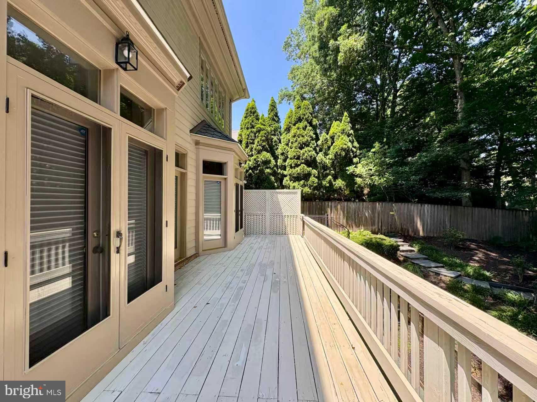 POTOMAC CREST - Residential