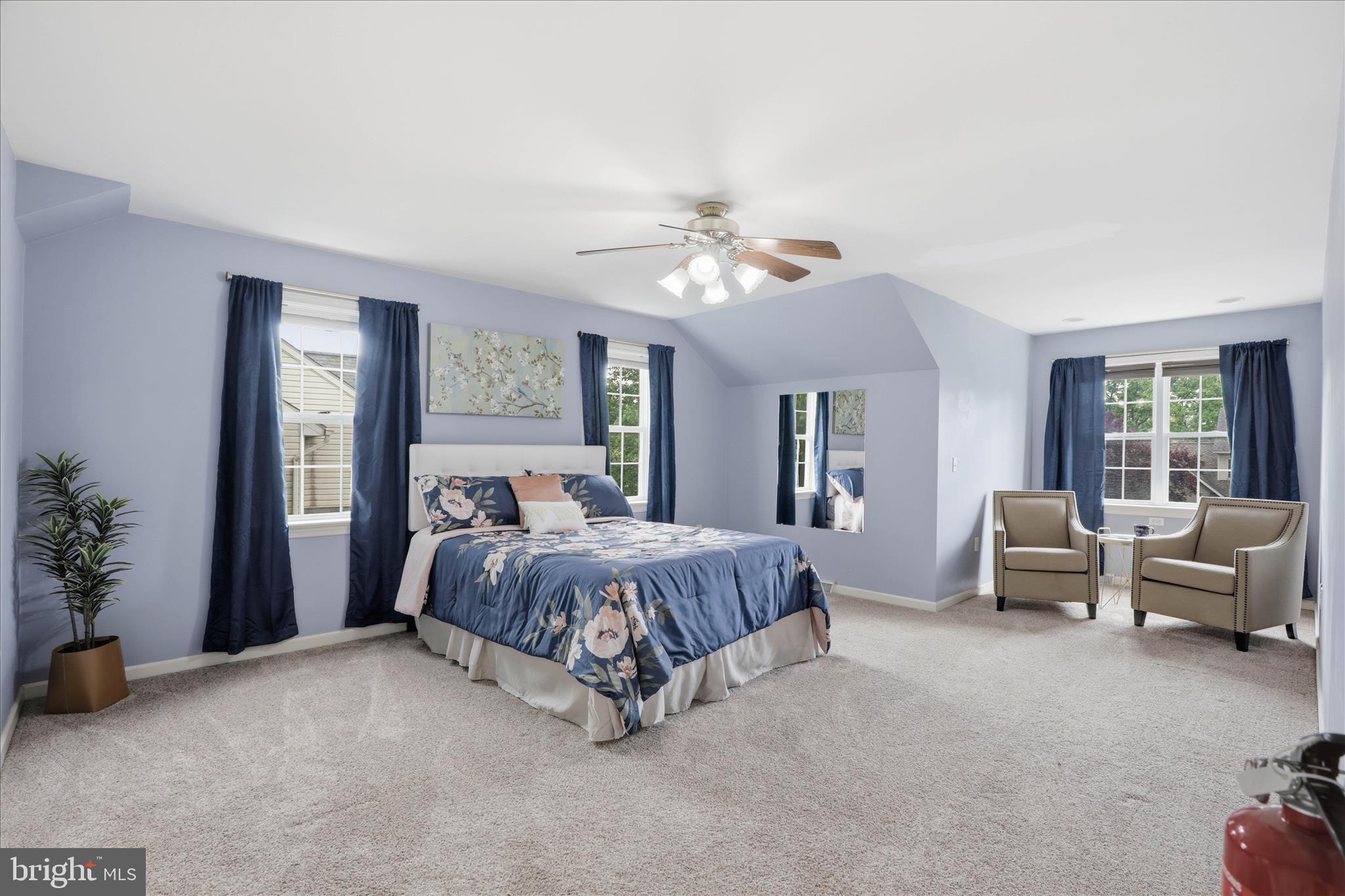 SUNSET GARDENS - Residential