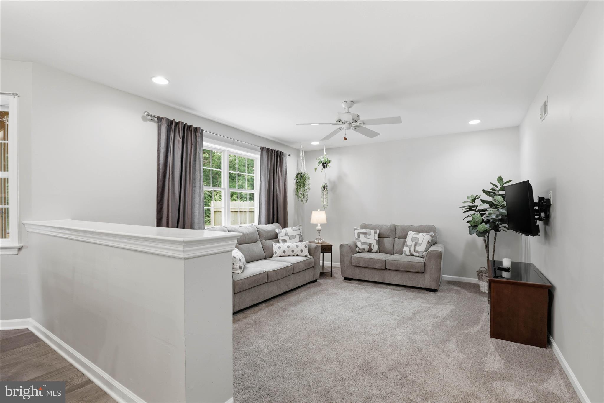 SUNSET GARDENS - Residential