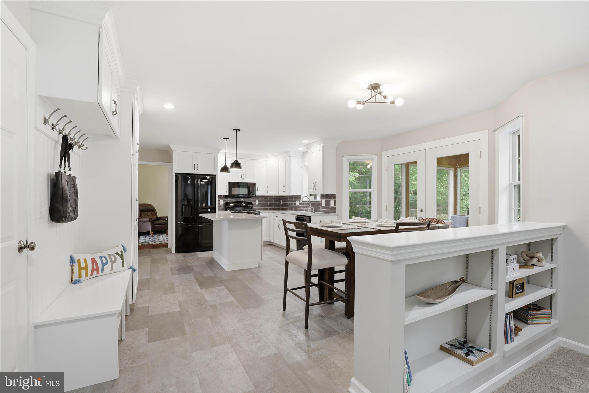 SUNSET GARDENS - Residential