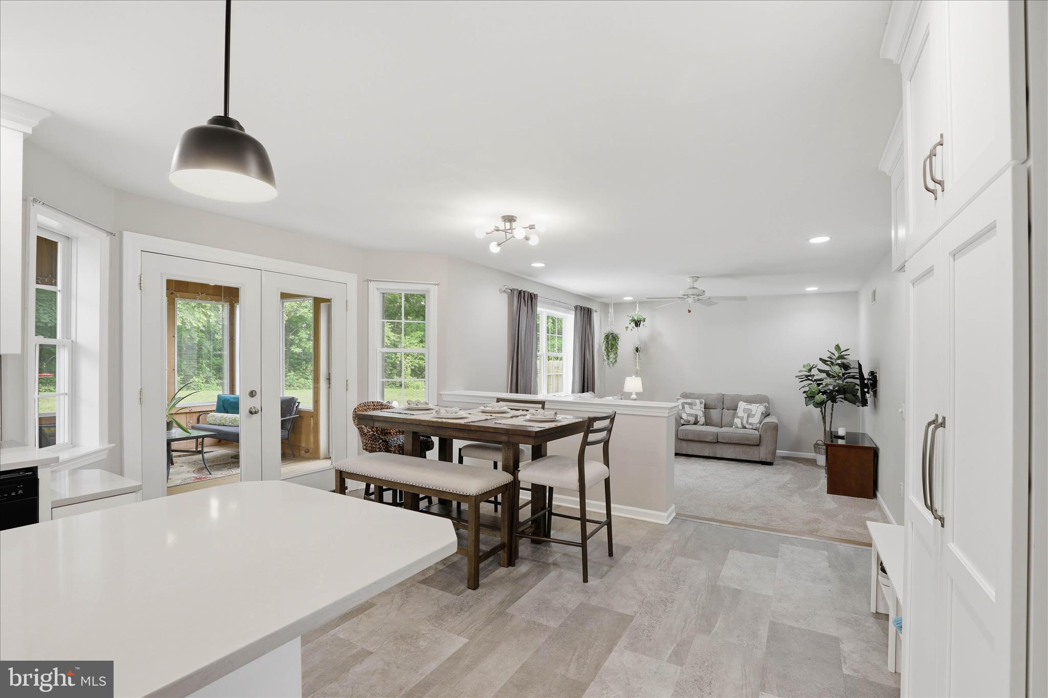 SUNSET GARDENS - Residential