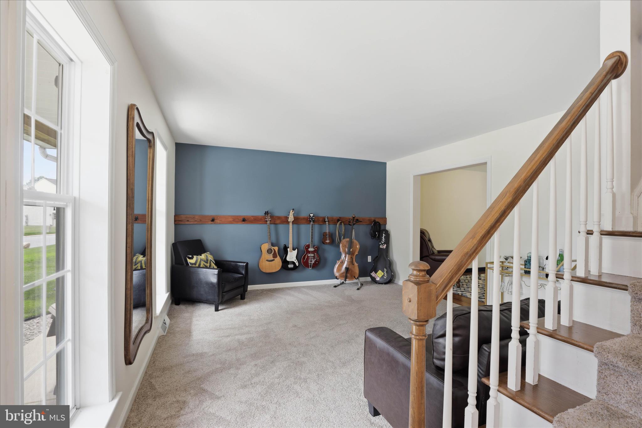 SUNSET GARDENS - Residential