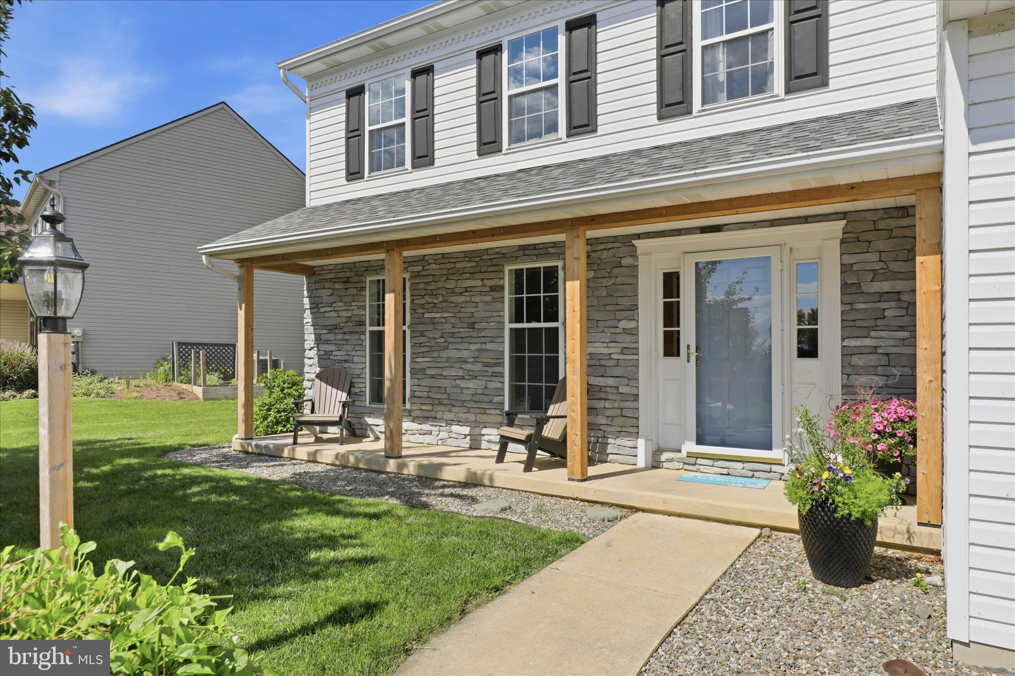 SUNSET GARDENS - Residential