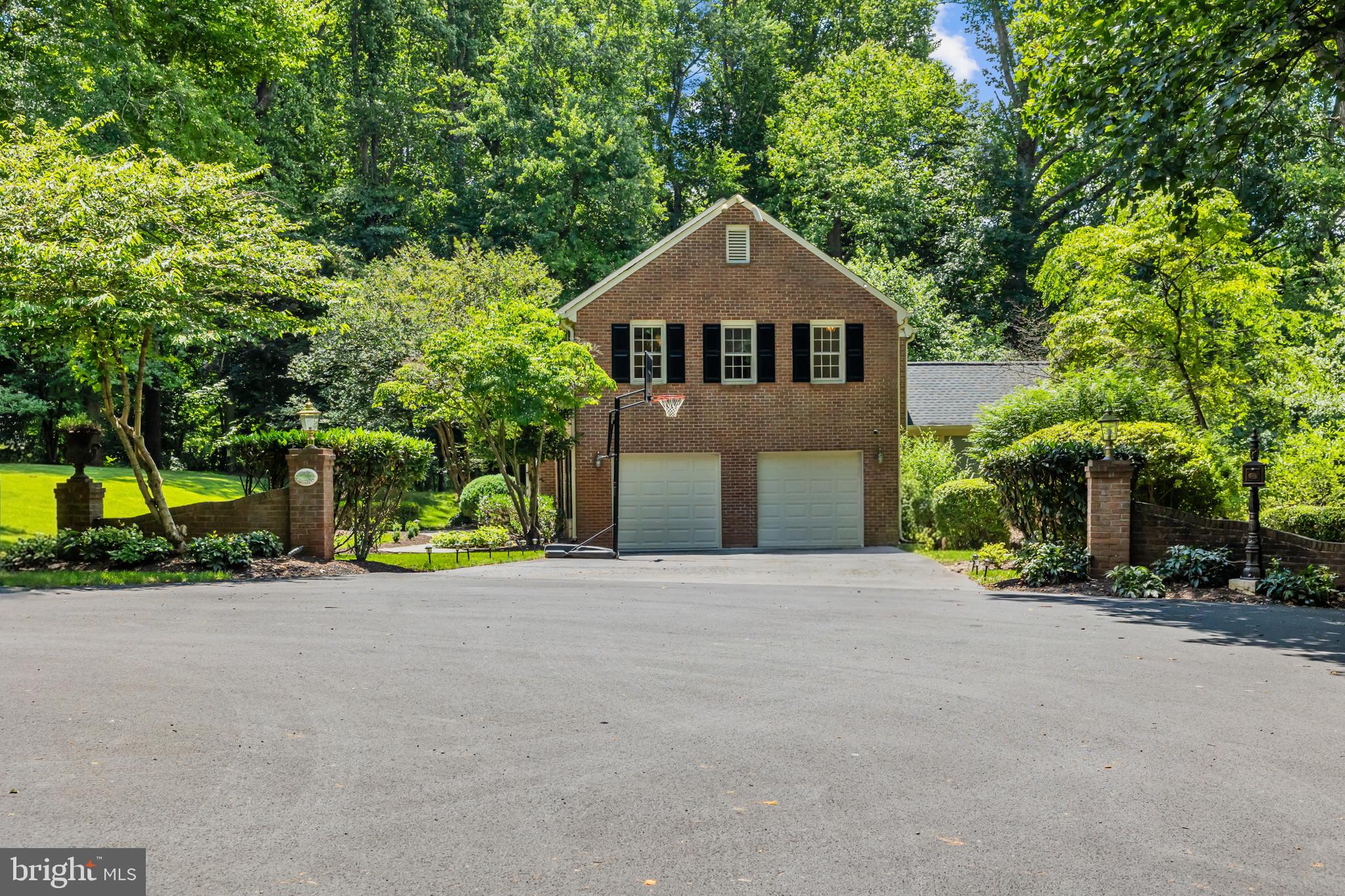 TIMBERLAKE RUN - Residential