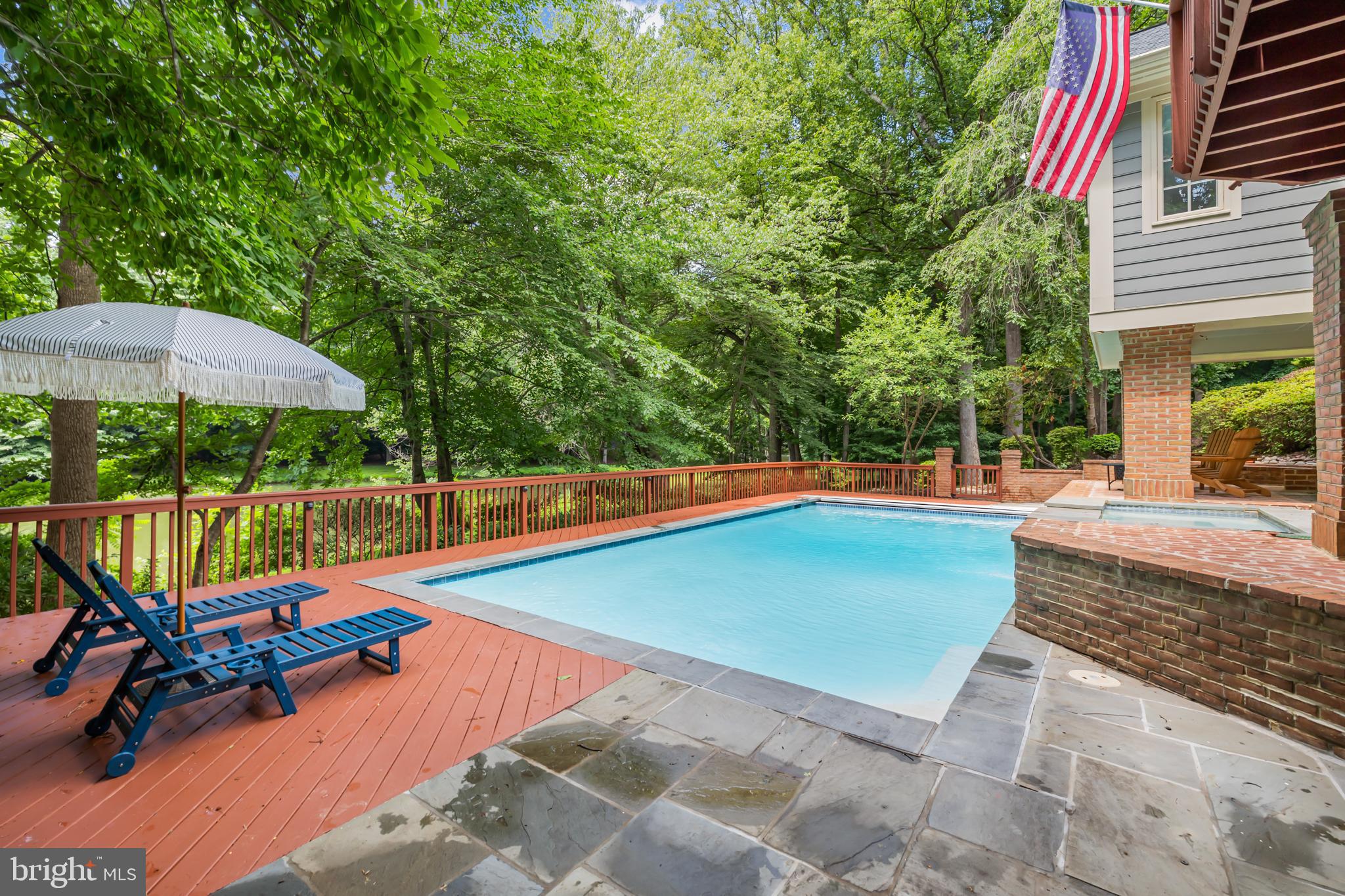 TIMBERLAKE RUN - Residential