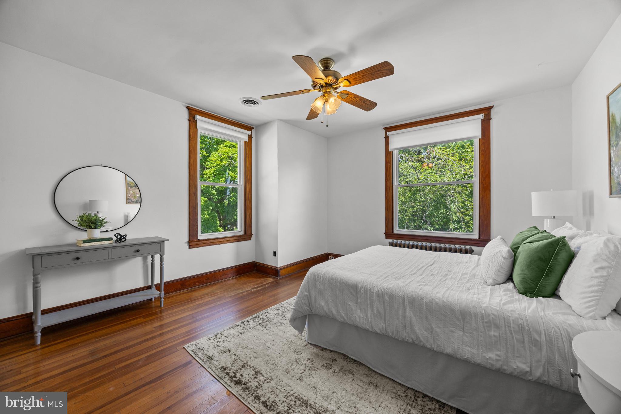 STONELEIGH - Residential