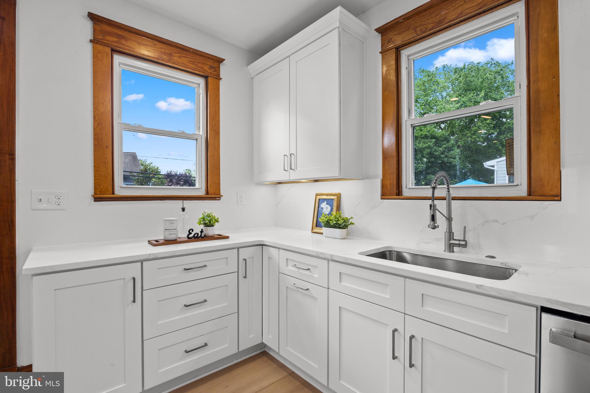 STONELEIGH - Residential