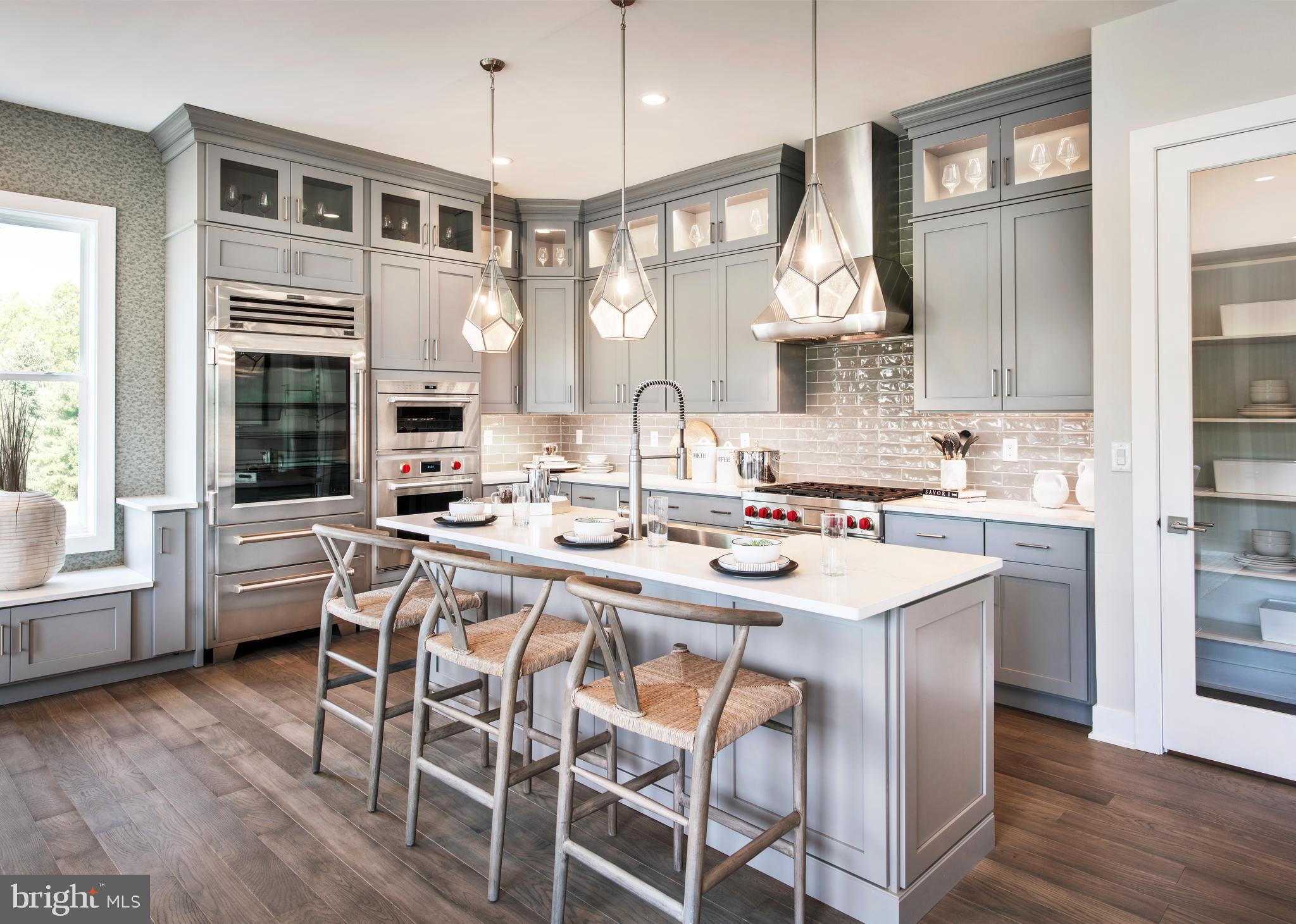 REGENCY AT WATERSIDE - Residential