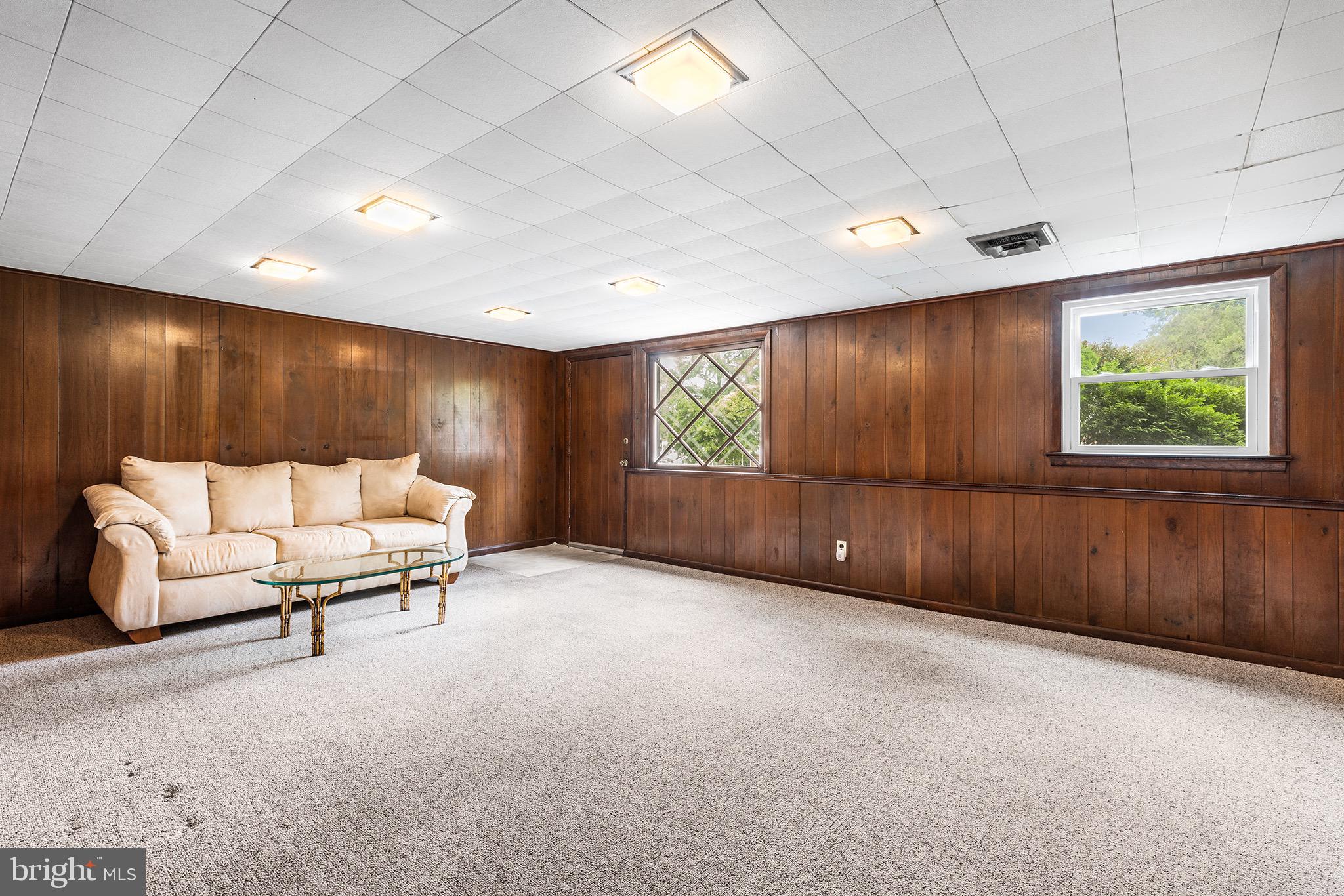 ROSE TREE WOODS - Residential