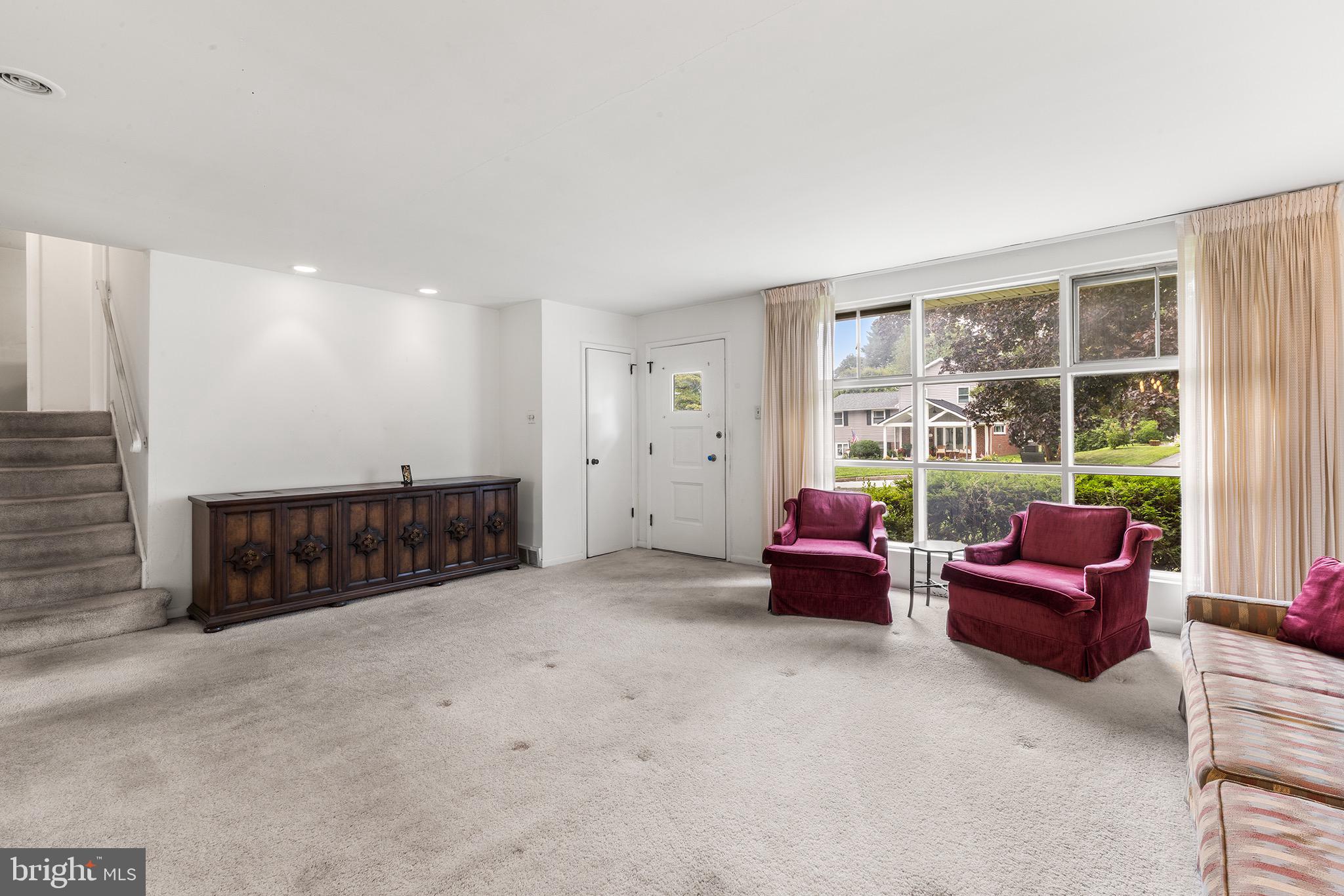 ROSE TREE WOODS - Residential