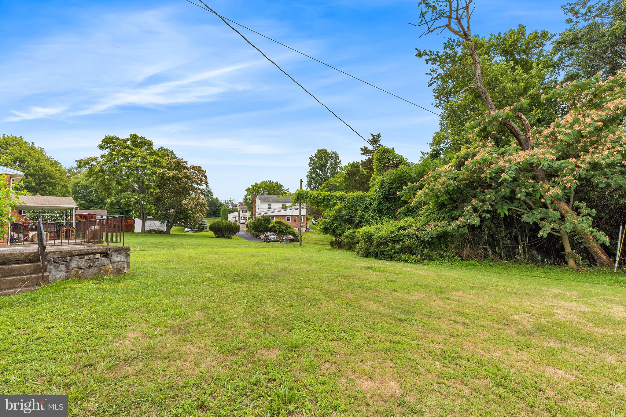 ROSE TREE WOODS - Residential