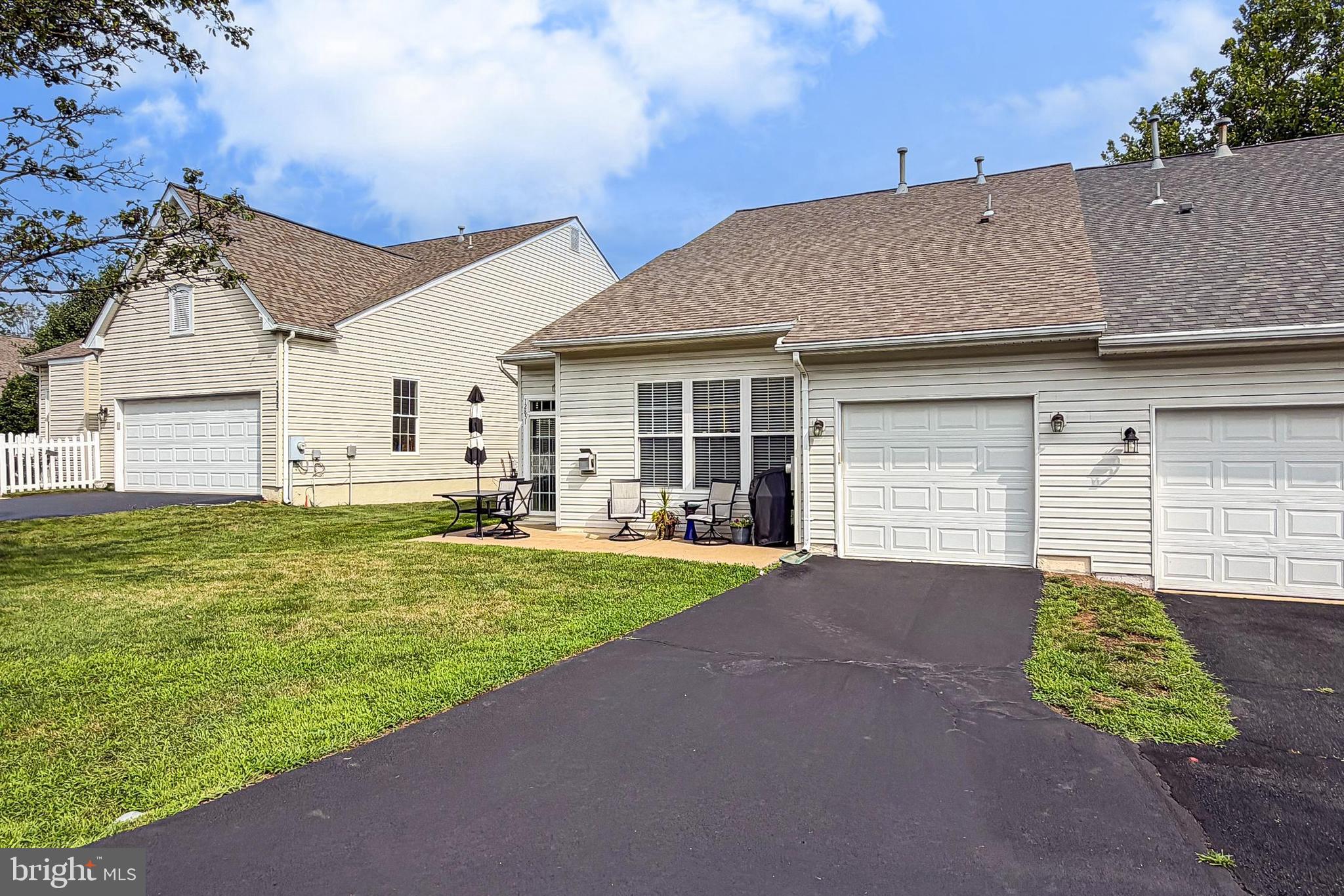 DUNBARTON - Residential