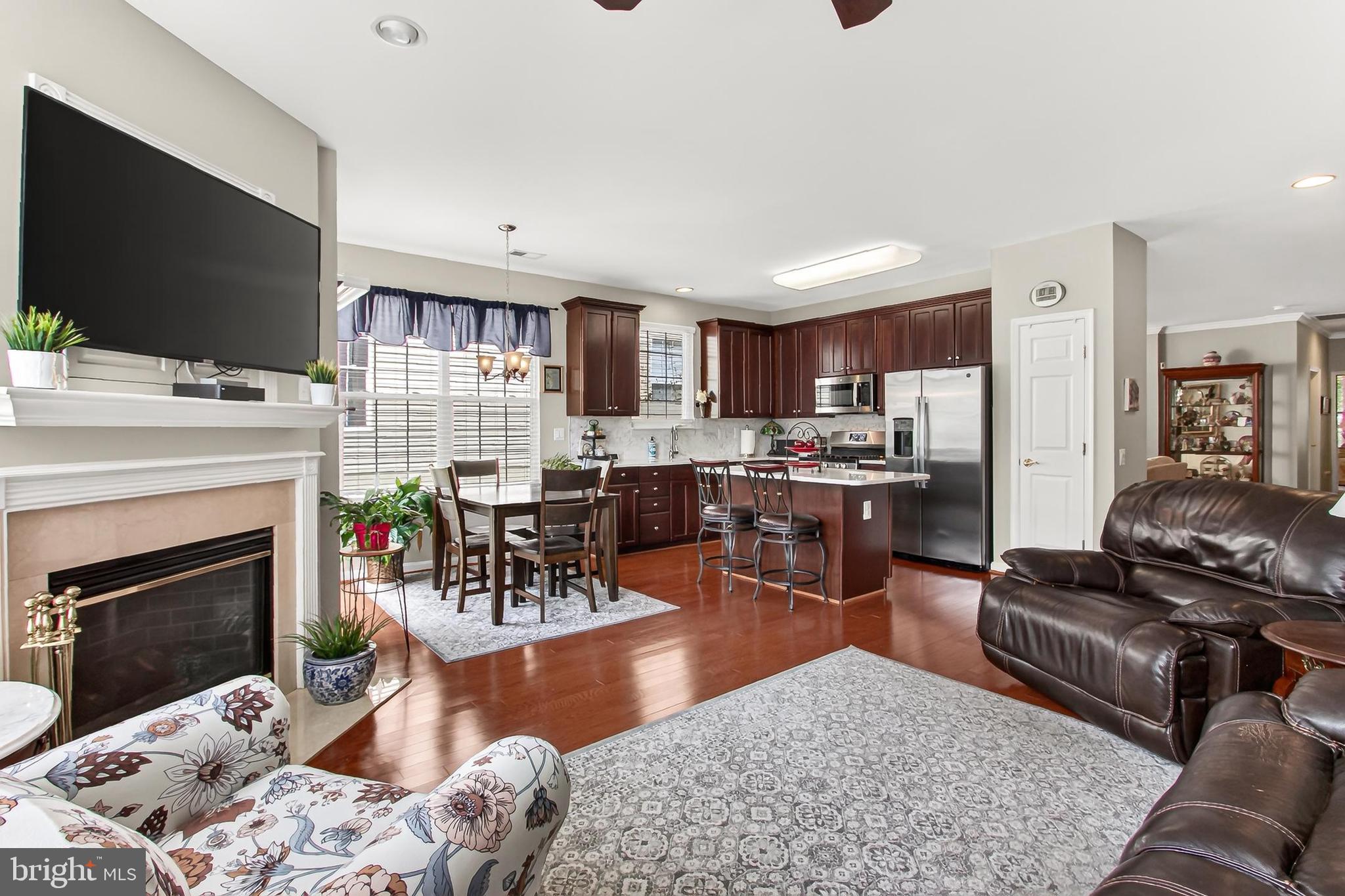DUNBARTON - Residential