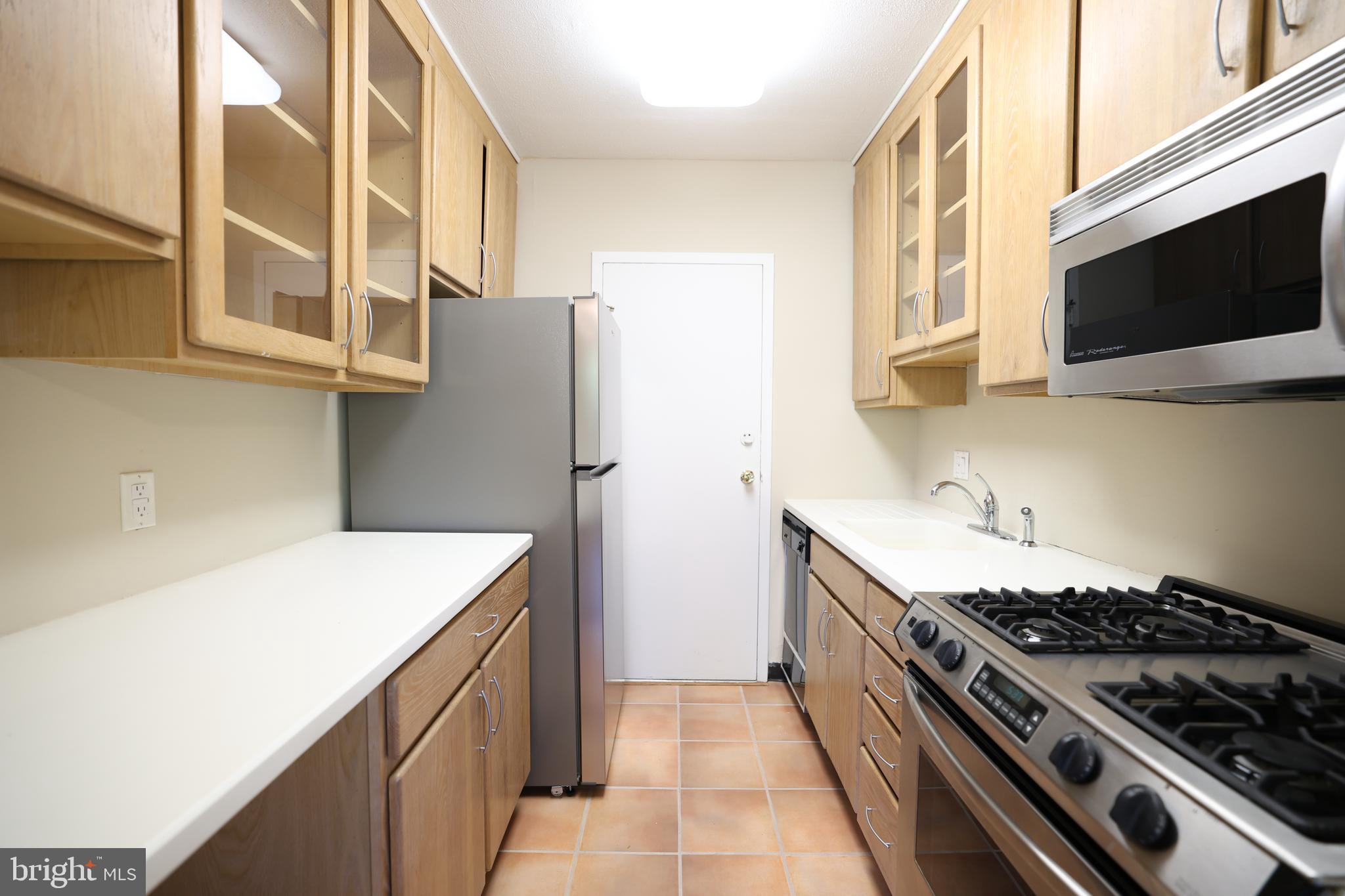 ELKINS PARK HOUSE - Residential