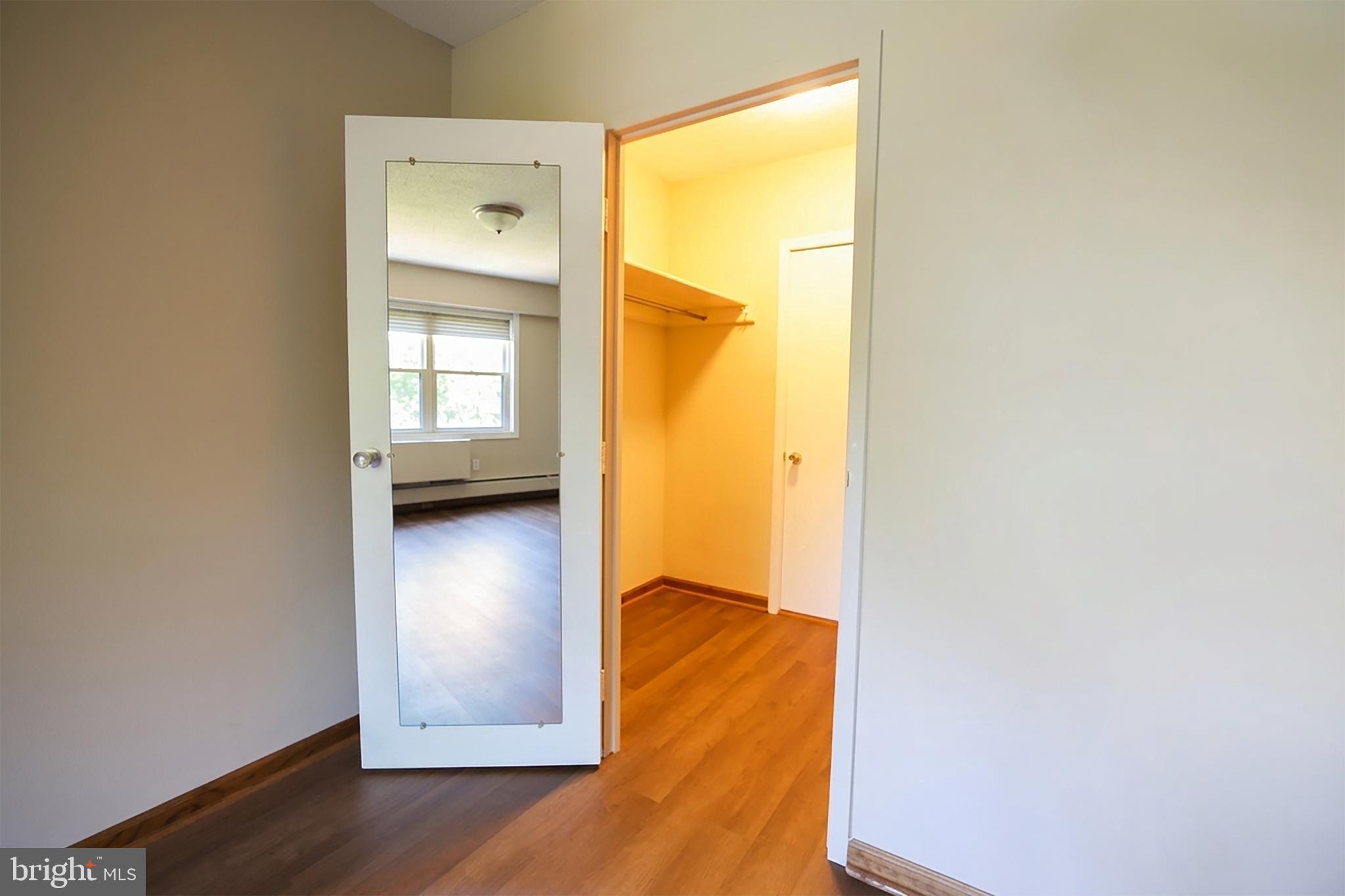 ELKINS PARK HOUSE - Residential