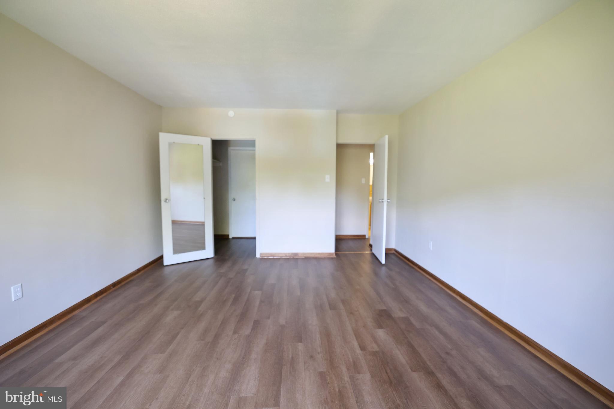 ELKINS PARK HOUSE - Residential