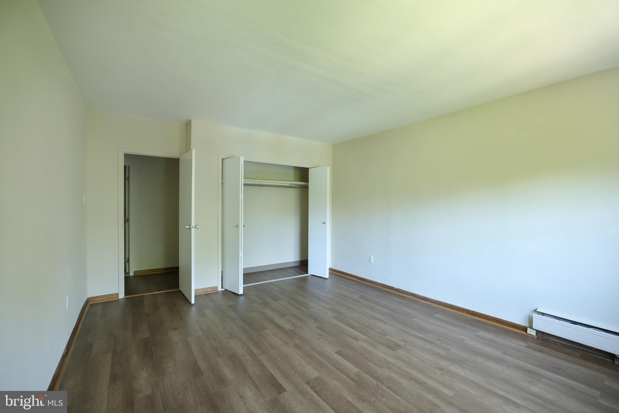 ELKINS PARK HOUSE - Residential