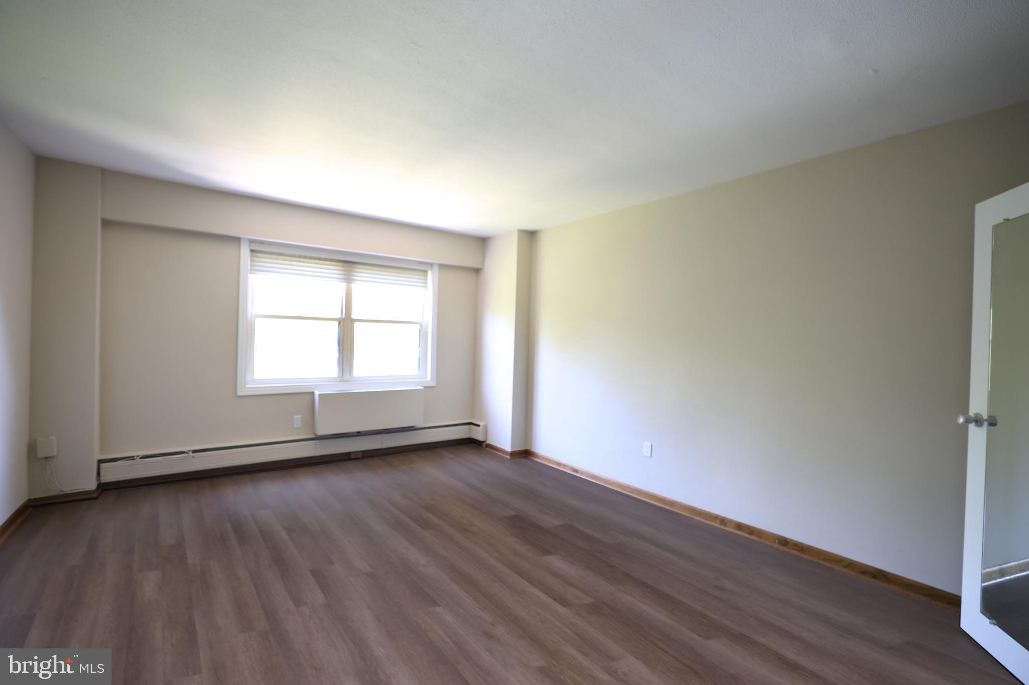 ELKINS PARK HOUSE - Residential